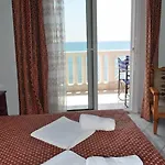 Samaras Hotel 3*