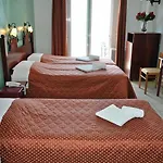 Hotel Samaras